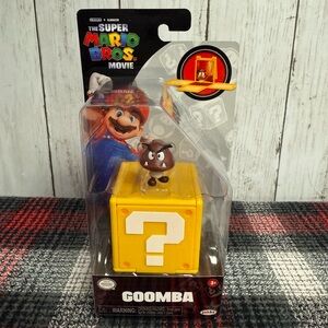 Super Mario Bros Movie Goomba Mini Figure with Question Block NIB